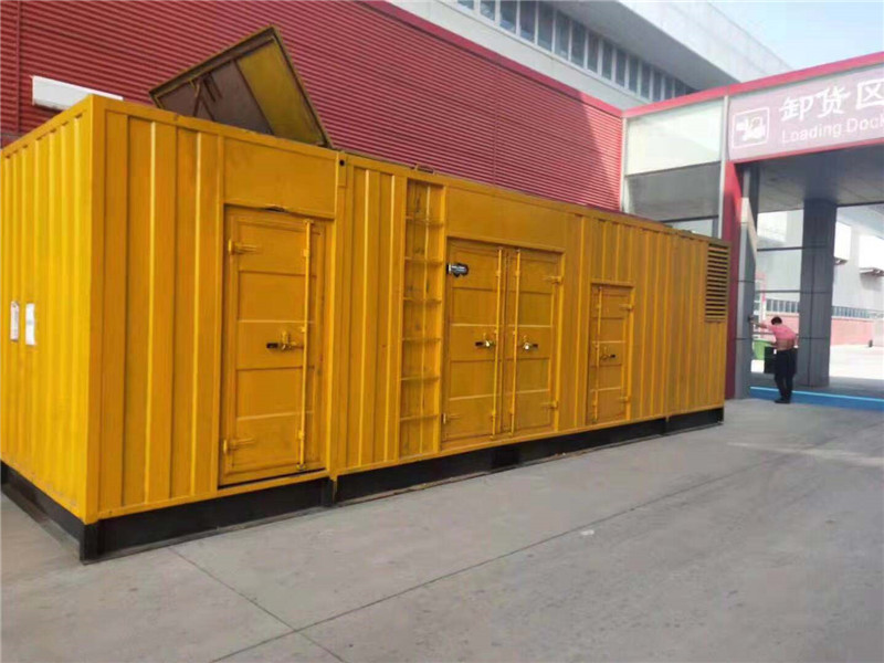 金州国内外发电机组租赁合同在明确设备维护责任方面有哪些不同做法？